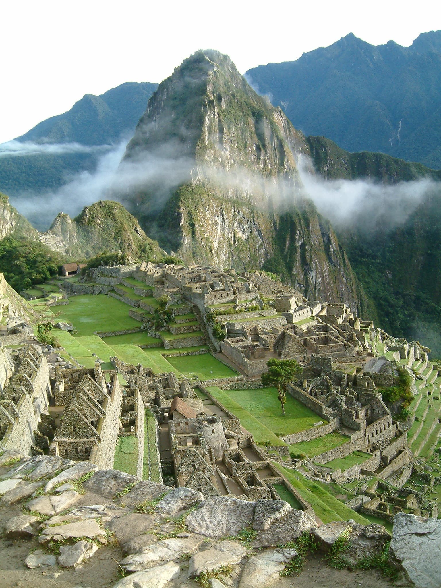 Machu Picchu al amanecer